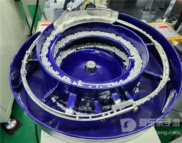 谷粒joycon霍尔电磁摇杆发布