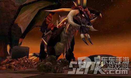 魔兽世界怀旧服奈法副手与奥山副手对比