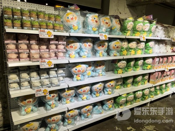 未来星域·迷你世界光影嘉年华炫丽开展！开启宇宙大冒险！